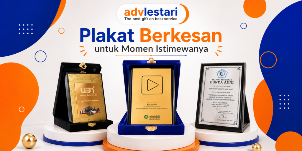 3 Alasan Kombinasi Kuningan, Bikin Plakat Kayu Lebih Berkelas